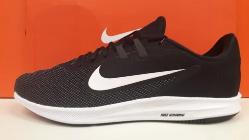 Aq7481 nike 2025