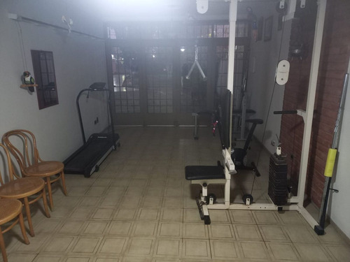 Casa 4 Dormitorios En El Centro De Junín!