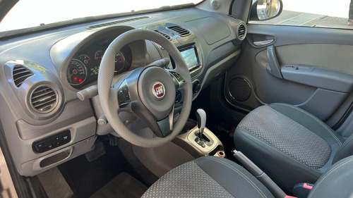 Fiat Grand Siena 1.6 16v Essence Flex Dualogic 4p