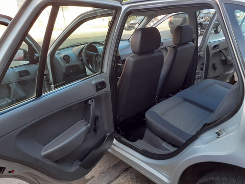 Volkswagen Gol 1.4 Power 83cv 5 P 2013