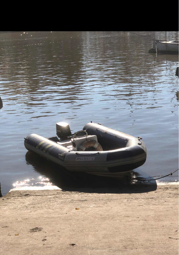 Imagen 2 de 3 de Bote Semirrigido