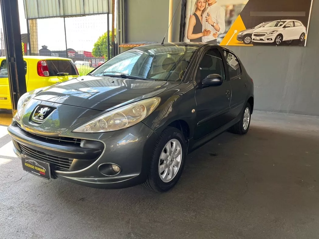 Peugeot 207 1.4 XR SPORT 8V