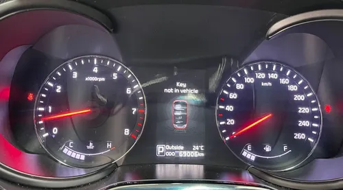 Kia Quoris 3.8 Lx