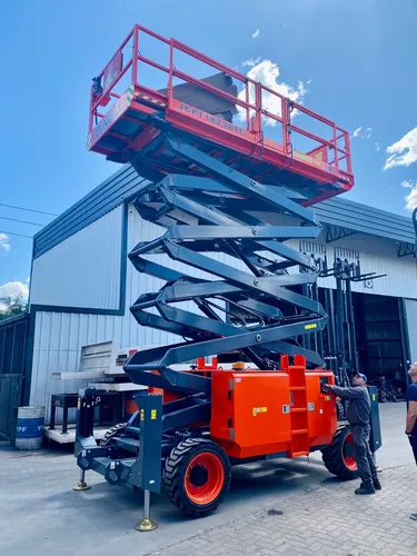 Plataforma Elevadora Tijera 18 Mts - Motor Kubota - Dingli!!