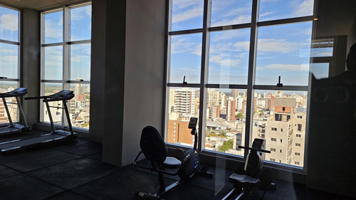 Venta Departamento Santa Fe- Torre Fenix En Boulevard Pellegrini