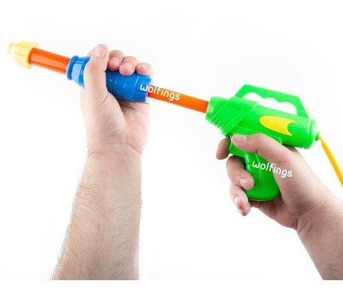 Imagen 10 de 10 de Pistola De Agua Con Tanque Mochila Abeja Pinguino Vaquita