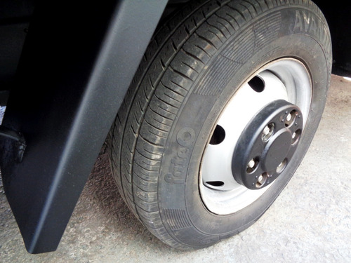 Imagem 10 de 11 de Iveco Daily 35s14