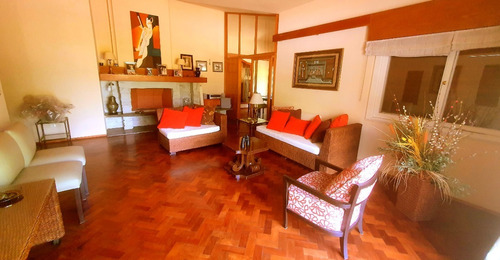 Imagen 8 de 30 de Villa Allende Golf-cóndor Alto-alquiler-frente A Cancha- Amoblada-pileta- 6 Dorm-