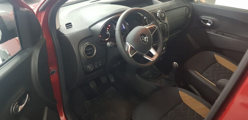 Imagen 8 de 10 de Autos Y Camionetas Renault Kangoo Stepway Ford Vw Peugeot E
