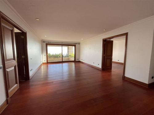 Departamento En Venta De 4 Dorm. Vitacura Raimundo Larrain