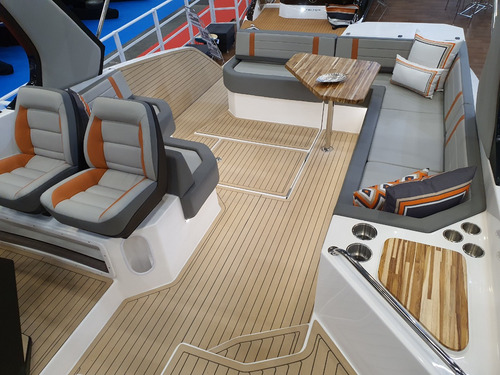 Lancha Triton Flyer 38 Ht || Zero || Diesel
