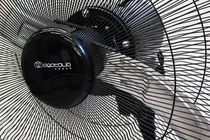 Comprar Ventilador Industrial Protalia 22 De Pie Cantidad de aspas 3 Color de la estructura Negro Color de las aspas Acero Diámetro 55.88 cm Material de las aspas Metal