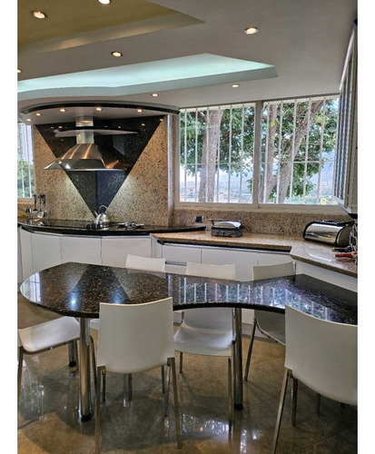 Vendo Casa 430m2 Macaracuay 9878