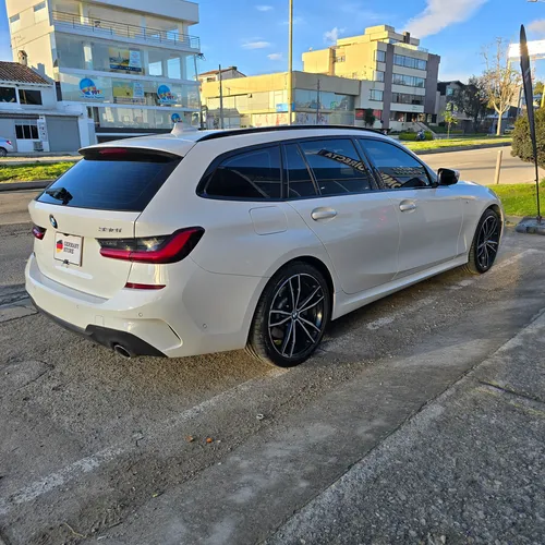 Bmw 330i Touring Paquete M