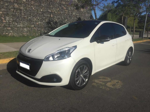 Peugeot 208 1.6 Feline 2017