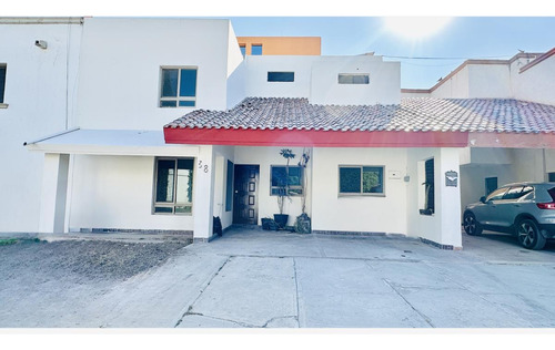 Casa En Renta En Residencial El Fresno, Torreón, Coahuila De Zaragoza