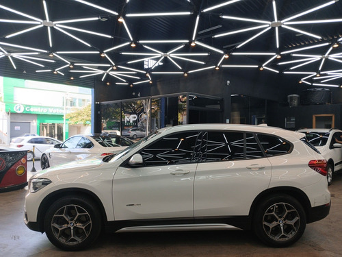 BMW X1 2.0 16V TURBO GASOLINA SDRIVE20I GP 4P AUTOMÁTICO