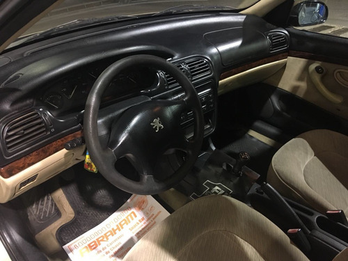 Imagen 3 de 8 de Peugeot 406 2.1 2.1 Svdt 1999