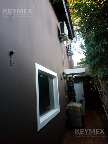Casa En Venta En De Vicenzo Chico Oportunidad!