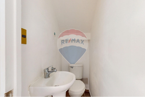 Entrega Inmediata | Casa Con Gran Patio Remodelada