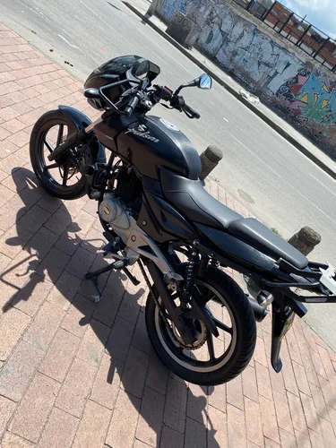 Pulsar 180