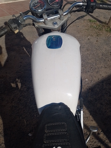 Imagen 2 de 4 de Suzuki Gn 125 Cafe Racer