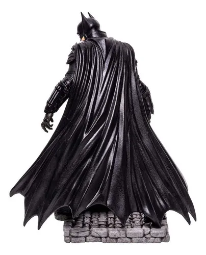 Figura De Coleccion Mc Farlane Estatua Posada De La Pelicula