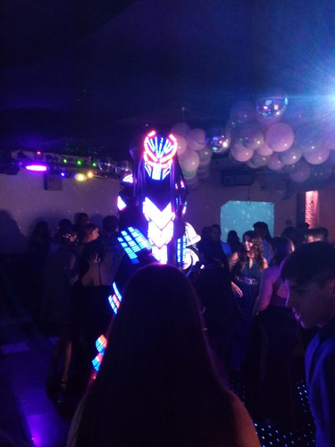 Robot Led - Fiestas Y Eventos- 15 Años