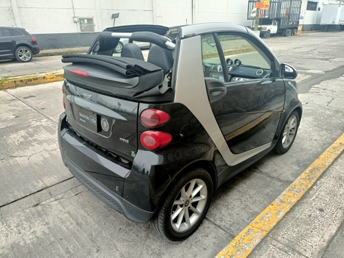 Imagen 8 de 15 de Smart Fortwo 2015 1.0 Cabrio Passion Nave L3 At