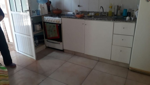Imagen 5 de 9 de Casa Dos Dormitorios Funes