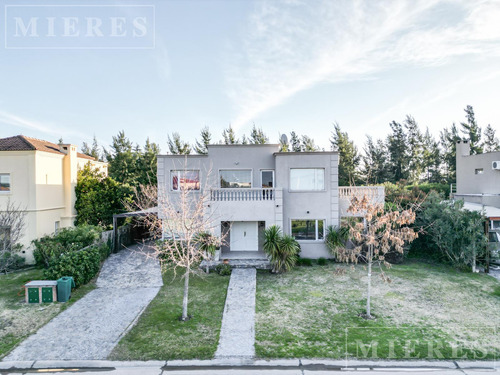 Casa En Venta En San Francisco, Villanueva