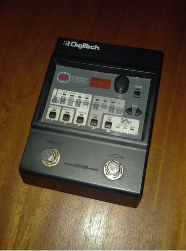 Pedalera Multiefectos Digitech Element