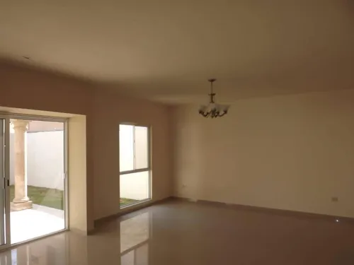 Casa En Venta En Del Paseo Residencial