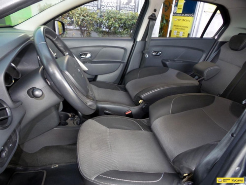Imagen 13 de 15 de Renault Logan Privilege