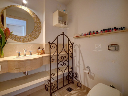 Imagen 16 de 30 de Bayres Dock Venta 3 Dormitorios - 2 Cocheras - Impecable !!!