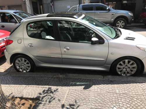 Peugeot 207 2013 1.6 Sedan Feline 106cv