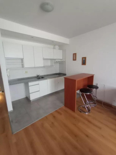 Departamento Monoambiente En Alquiler - 1 Baño - 29mts2 - Abasto