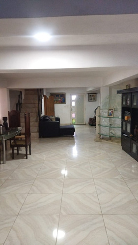 Casa Playa Grande La Guaira