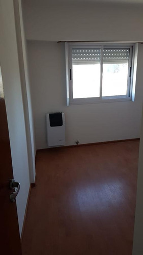Departamento 2 Dorm Y Balcón - 52 Mts 2 - La Plata