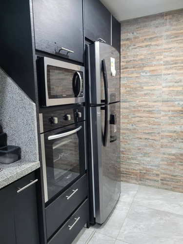En Venta Apto.res.los Andes, San Diego Ofvml