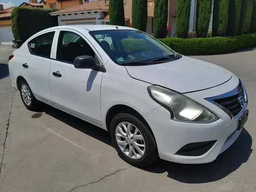 Nissan Versa 1.6 Drive Mt