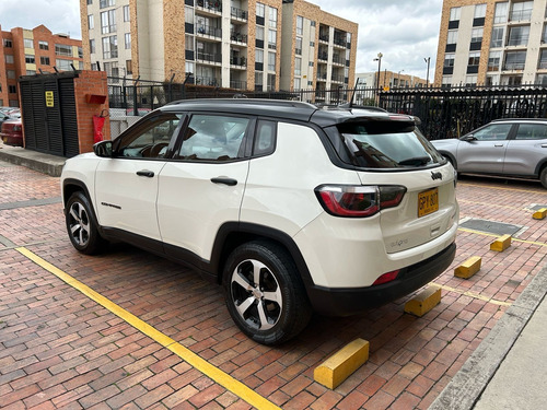 Jeep Compass 2.4 Sport 4x2