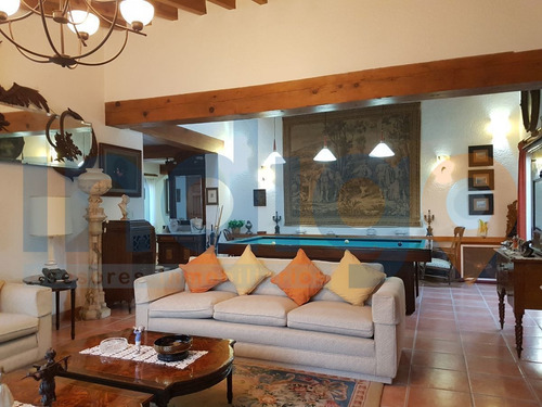Imagen 14 de 30 de Casa En Venta En Jurica Una Sola Planta Con Alberca