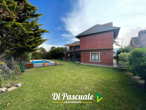Apto Credito Hipotecario Venta Chalet En 2 Plantas Sobre 700 M2 - Country Club Banco Provincia