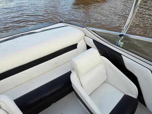 Chaparral 200 Open Mercruiser V6 4.3 220 Hp
