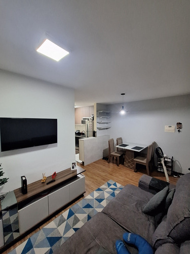 Apartamento 2 Dormitórios Ótima Localização