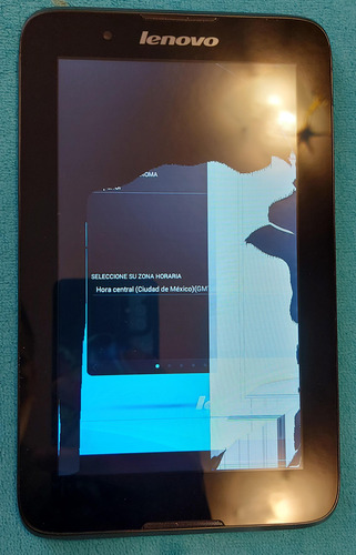 Tablet Lenovo Tab A7 30 Para Refacciones Con Display Dañado (Usado)