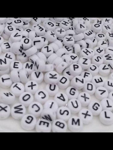 Imagen 3 de 8 de Letras Acrilicas Doradas Y Colores Corazon Paquete 500 Gr