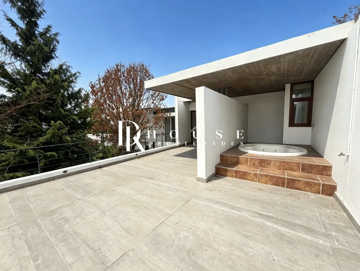 Imagen 5 de 27 de Exclusiva Y Amplia Casa Mediterránea Con Hermosas Vista