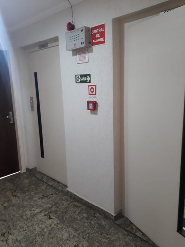 Apto 2 Quartos Com Vaga E Deposito